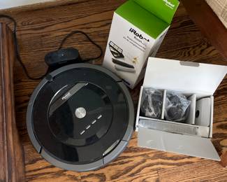 iRobot Roomba Vac Robot Vacuum