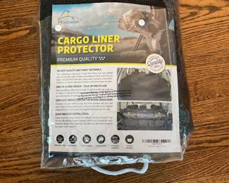 Meadowlark SUV Cargo Liner Dog Seat Covers