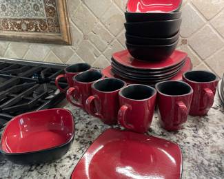 Chili Red Square Corelle Hearthstone 16 pc Stoneware Set for 6