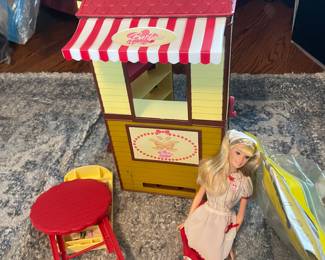 Barbie Bakery Shop