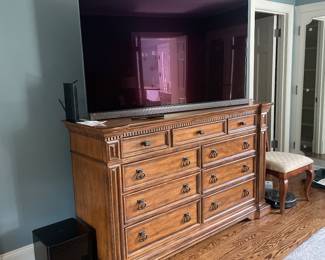 Solid Wood Dresser