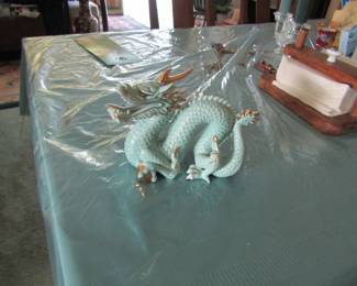 dragon statue