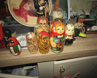 nesting dolls, decorative advertising trays