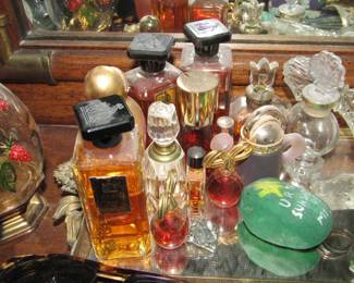 miniature perfume bottles
