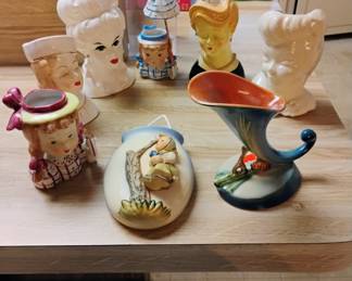 Roseville pinecone cornucopia & head vases