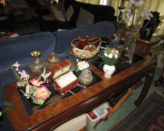 knick knacks & furniture