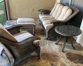 Outdoor furniture set