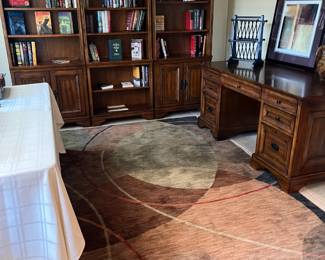 Modern rug. Very nice.
