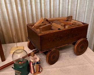 This child's wagon is 2 cute.