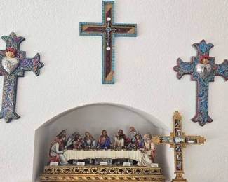 6510 Last Supper Sculpture 4 Decorative Crosses