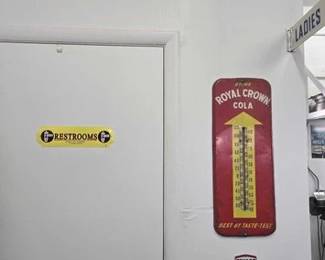 1485 4 Metal Signs
