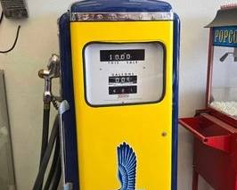 1038 Tokheim Gas Pump