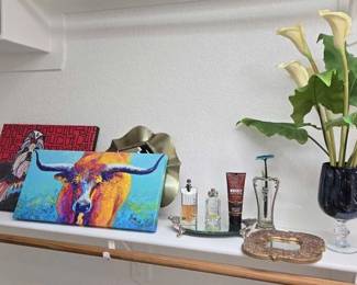 7715 Wall Decor, Art More