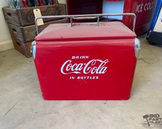 2205 CocaCola Ice Chest