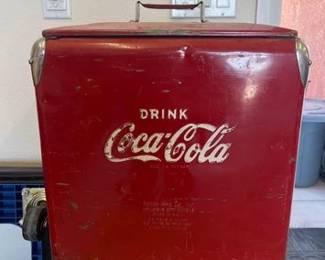 2210 CocaCola Ice Chest