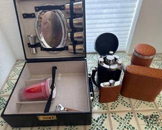 6108 Humidors, Flasks, Locking Shot Case