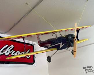 1695 Model Airplane