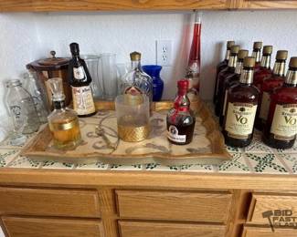 6104 Bottle Collection