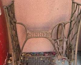2172 Singer Sewing Cast Iron Base