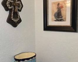7100 Wall Decor, Ceramic Waste Bin More
