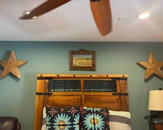 7036 Wall Decor