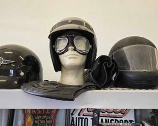 1140 Helmets, Goggles Gloves