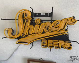 1895 Shiner Beers Neon Sign