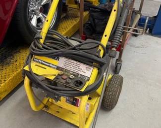 1700 Karcher 2400 PSI Pressure Washer