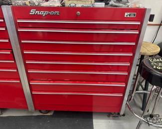1330 SnapOn Toolbox with Key