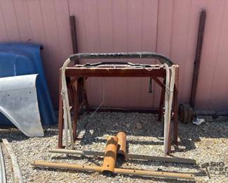 9712 Metal Saw Horses, Sway Bar, Canopy Frame