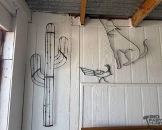 9500 Metal Wall Art