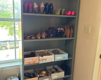 Name brand shoes 8.5