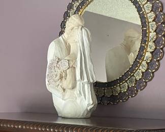 Bride and Groom sculpture. Decorative round mirror