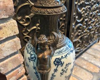 Nice detail on vase.