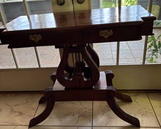 Pedestal table top