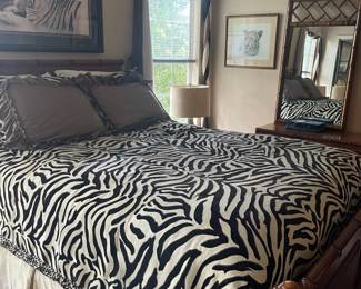 Queen bed