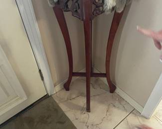 corner table