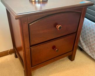 Bassett 2 drawer nightstand 24WX 16 DX 24H $75