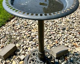 Plastic bird bath $10