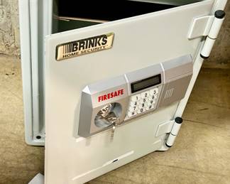 Brinks Key/ Combo Fire Safe $75