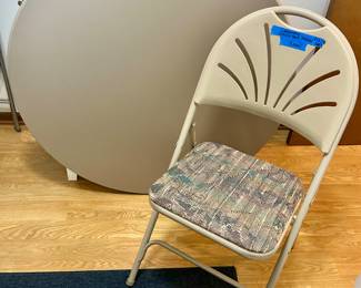 4 Padded Seat, lightweight folding Chairs $10ea