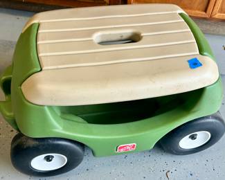 step 2 garden cart $40
