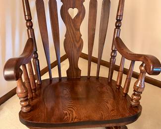Solid wood Rocking Chair - seat 17.5” floor to seat $65
