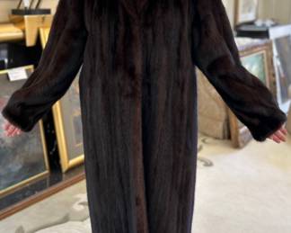 Size 8 brown mink