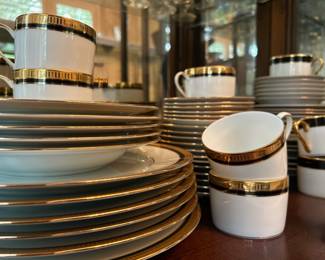 Bernardaud Limoges Madison Noir dinnerware