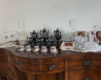 ANTIQUE BUFFET