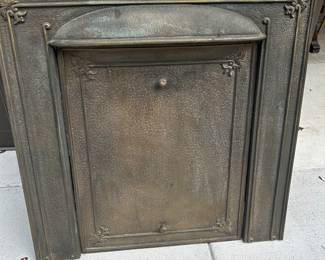 ANTIQUE FIREPLACE INSERT