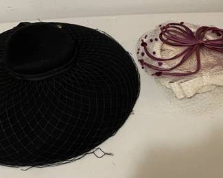 2 VTG Ladies Hats