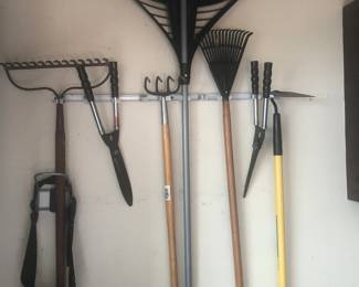 Yard & Gardening Tools