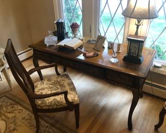 1980s Drexel Bombe Desk Asian Chinoiserie Black Lacquer